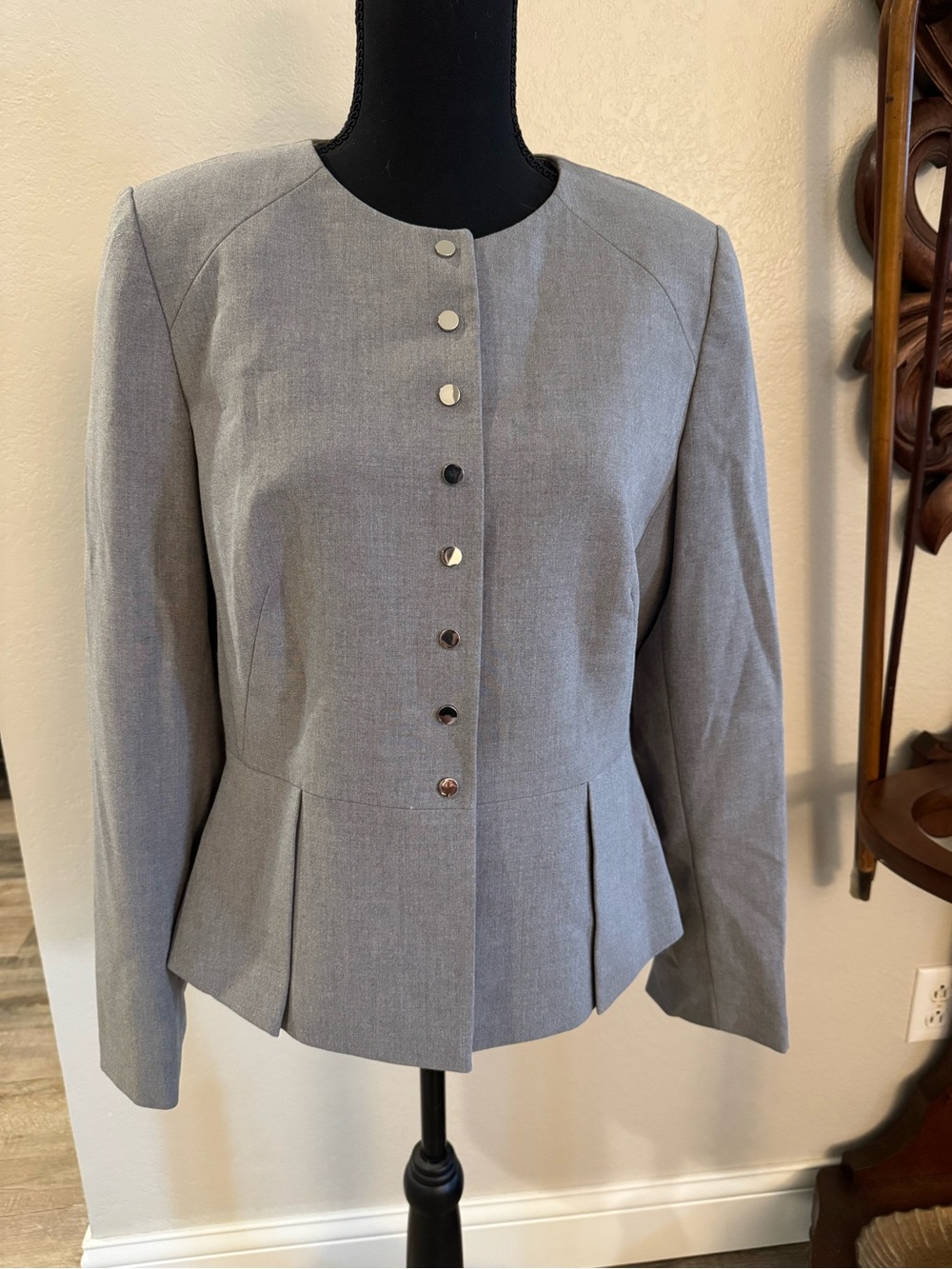 Tahari Light Gray Peplum Suit Jacket 10